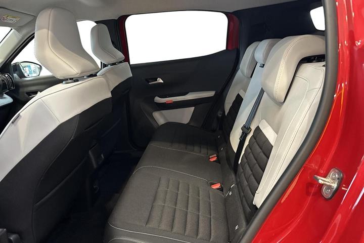 Rød Citroën e-C3 Aircross fra 2025
