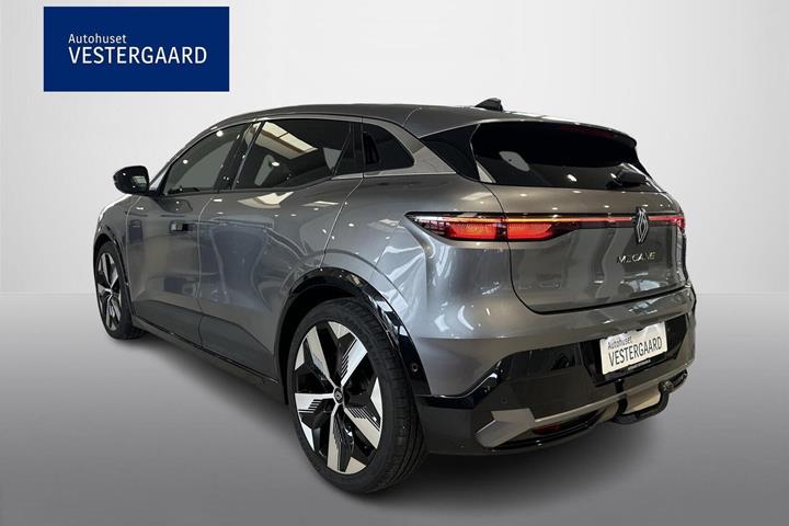 Grå Renault Megane E-Tech fra 2022