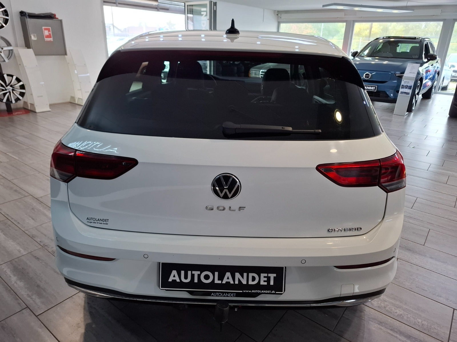 Hvid VW Golf VIII fra 2021
