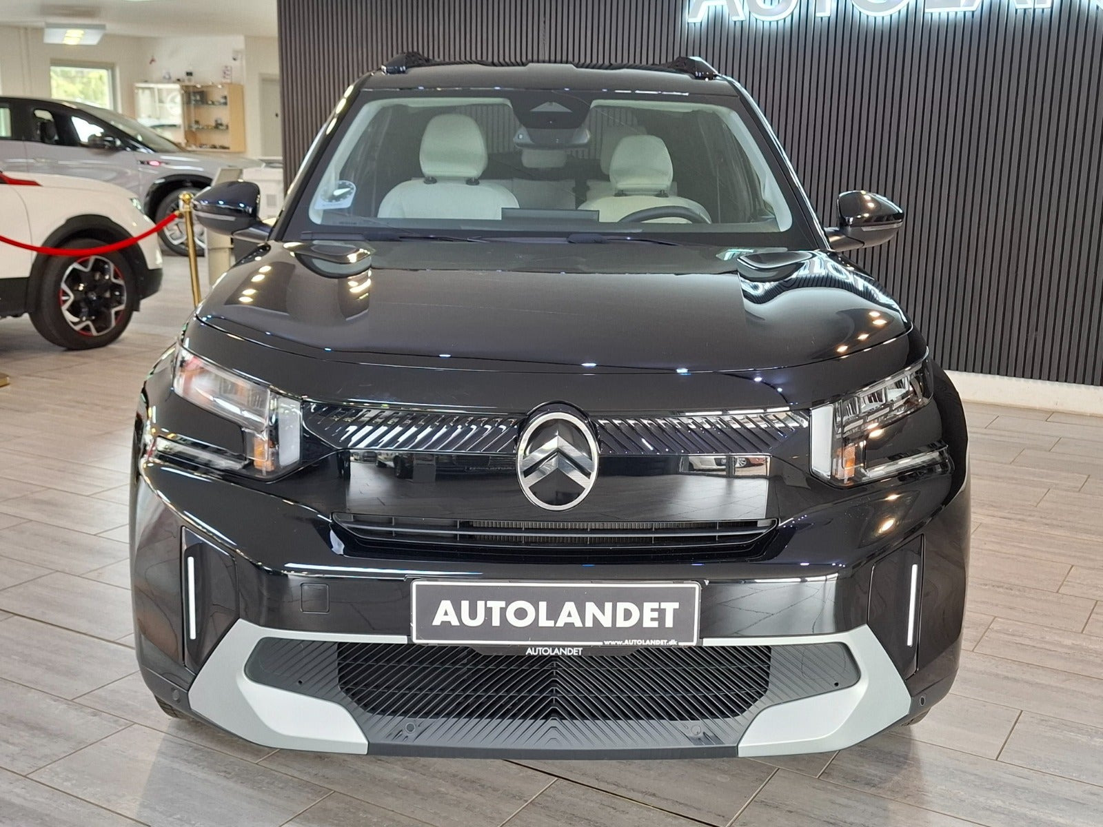 Sort Citroën e-C3 Aircross fra 2025