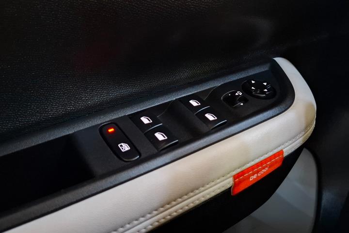 Sort Citroën e-C3 Aircross fra 2025