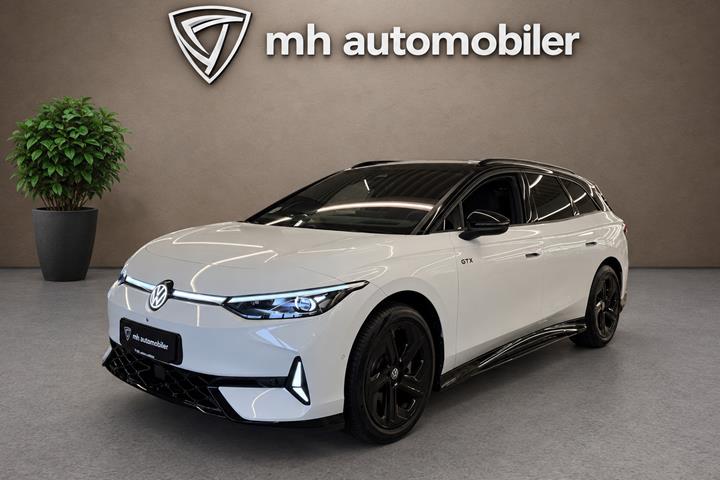 Hvid VW ID.7 fra 2026 set udefra