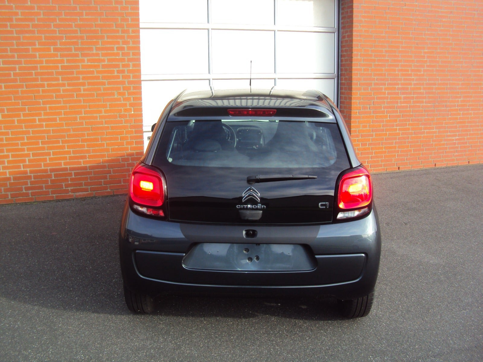 Grå Citroën C1 fra 2021