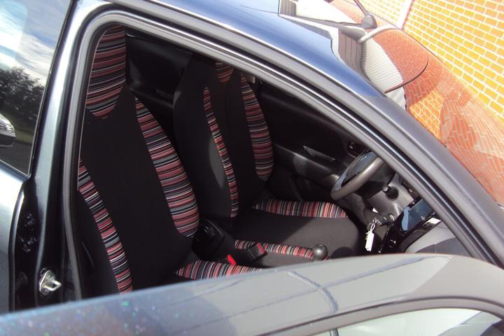 Grå Citroën C1 fra 2021