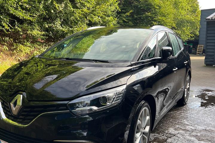 Sort Renault Grand Scenic IV fra 2017