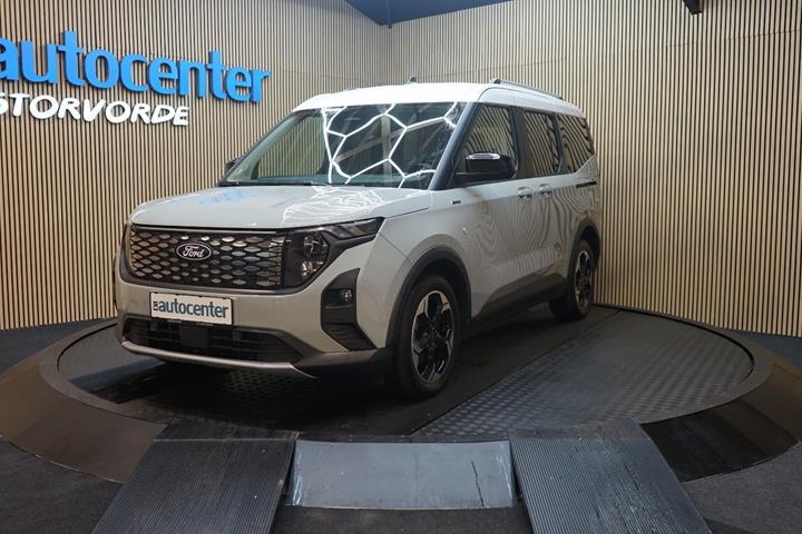 Grå Ford E-Tourneo Courier fra 2026