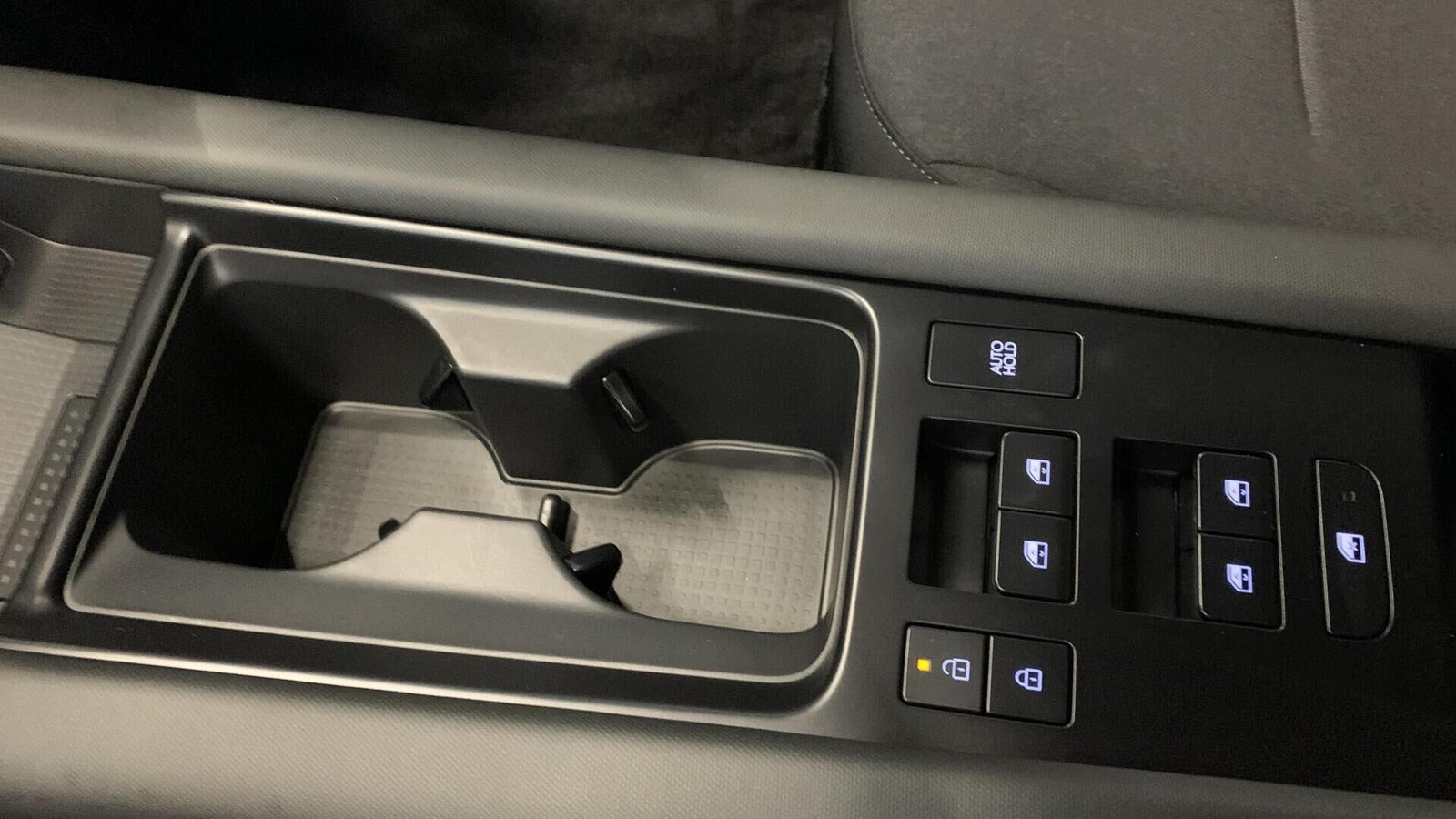 Hvid Hyundai Ioniq 6 fra 2025