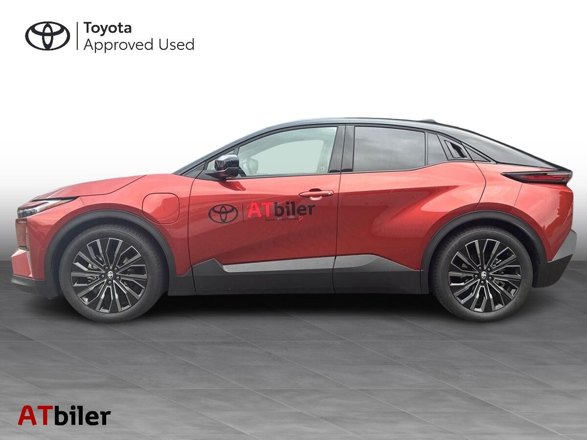 Blå Toyota Toyota C-HR+ fra 2026