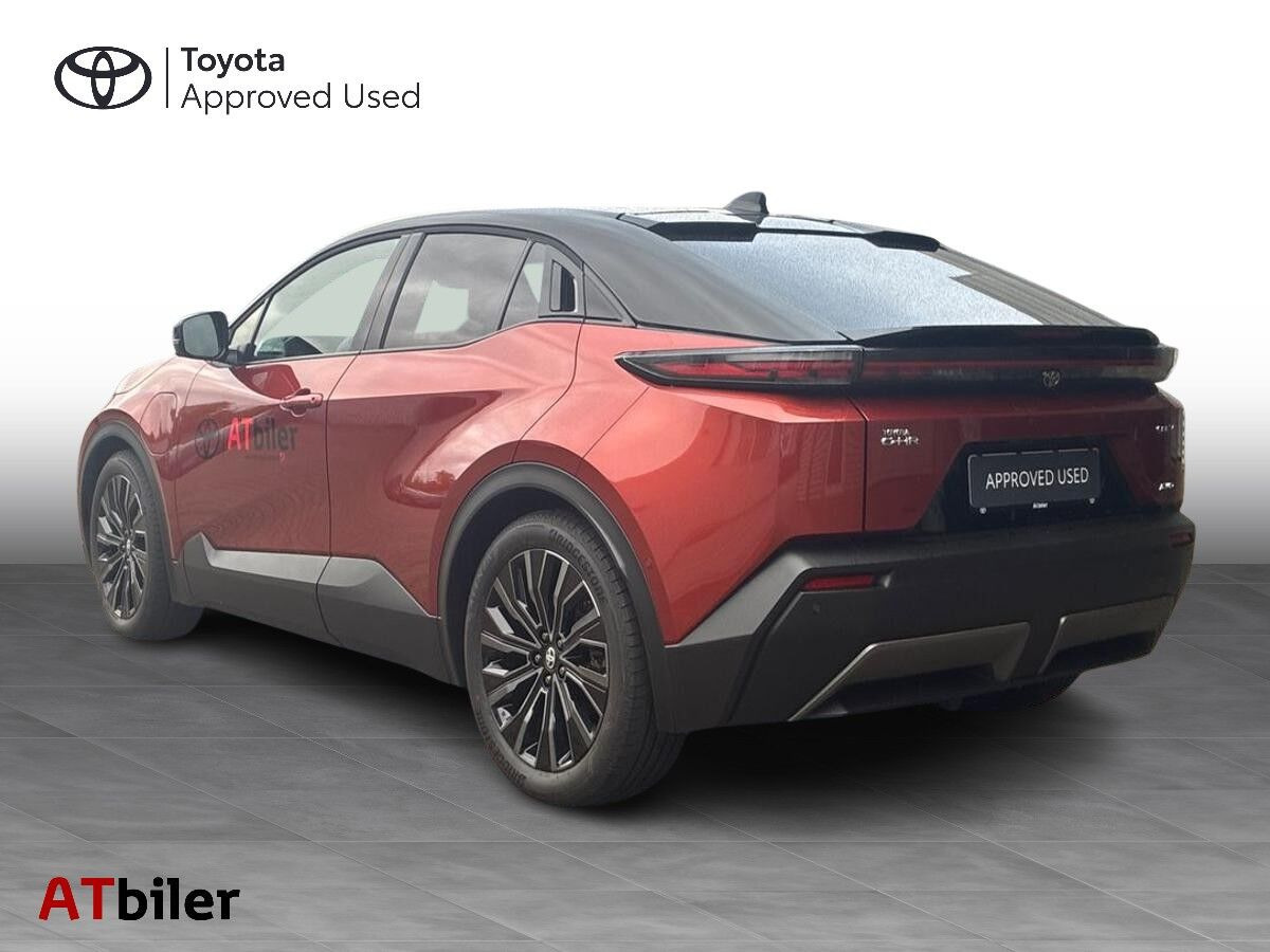 Blå Toyota Toyota C-HR+ fra 2026