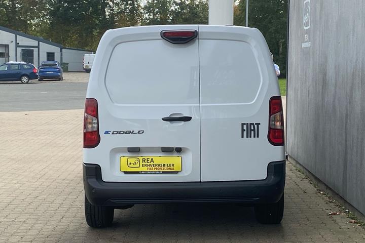 Hvid Fiat E-Doblò fra 2026
