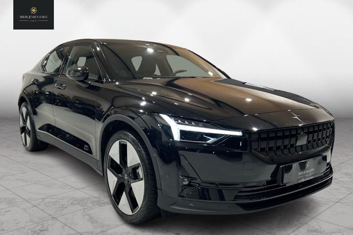 Sort Polestar 2 fra 2023 set udefra