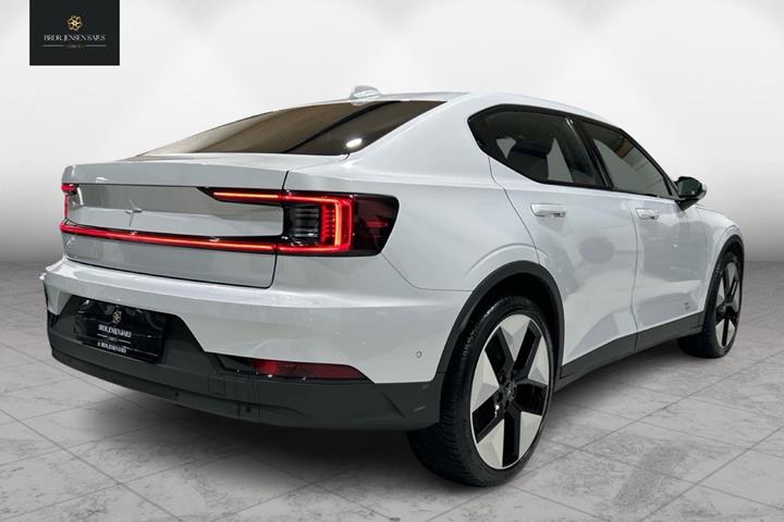 Grå Polestar 2 fra 2023