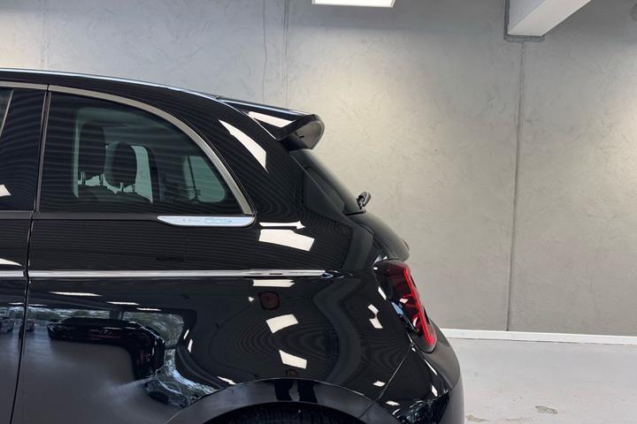 Sort Fiat 500e fra 2023
