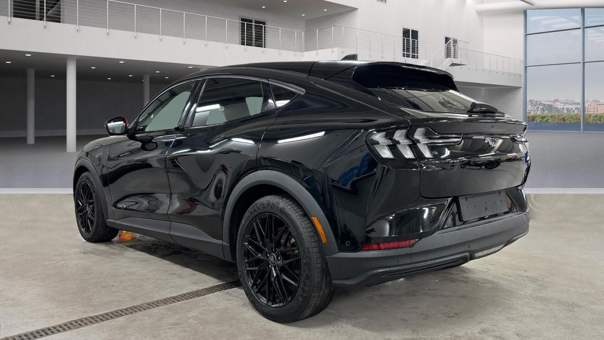undefined Ford Mustang Mach-E fra 2022