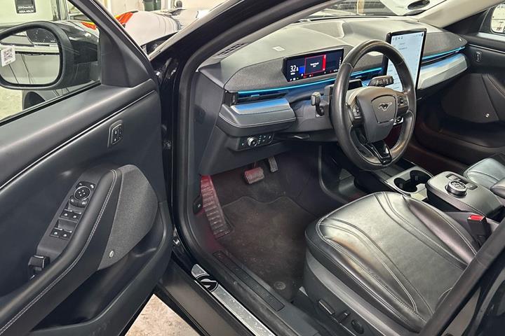 undefined Ford Mustang Mach-E fra 2022