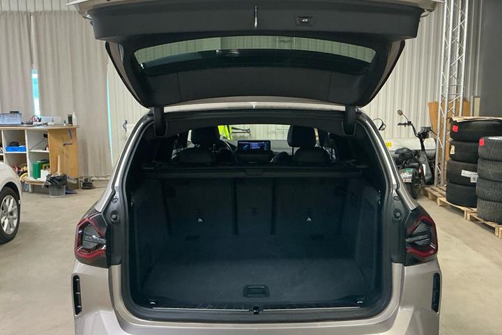 undefined BMW iX3 fra 2023