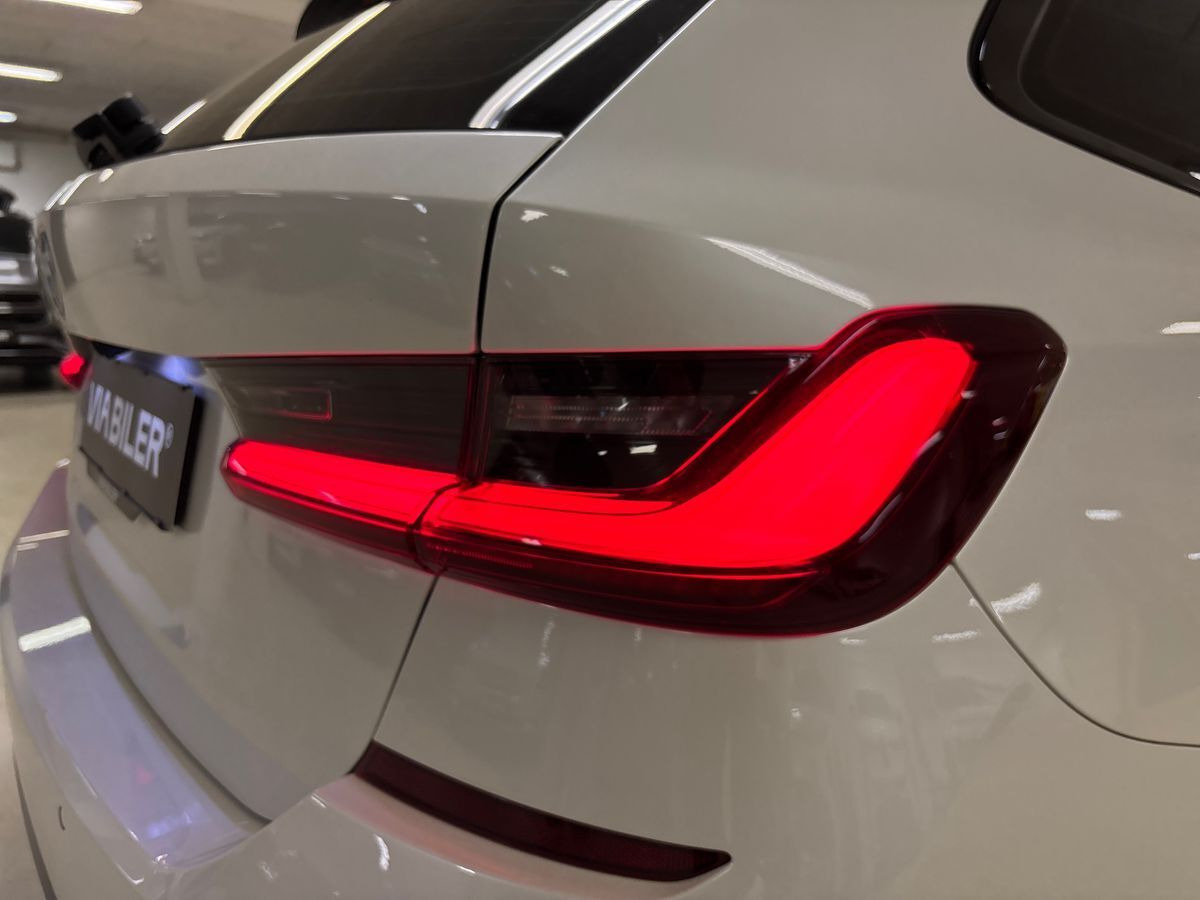undefined BMW 330e fra 2022