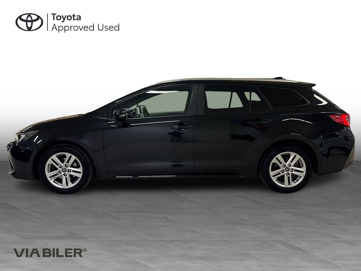 Sort Toyota Corolla fra 2022