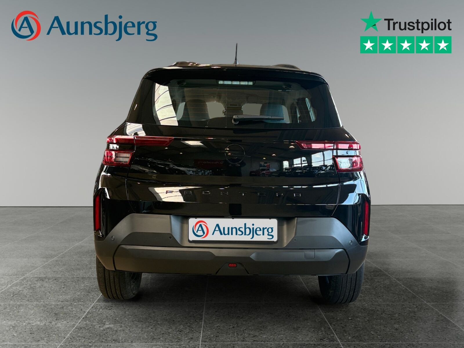 Sort Opel Frontera fra 2025