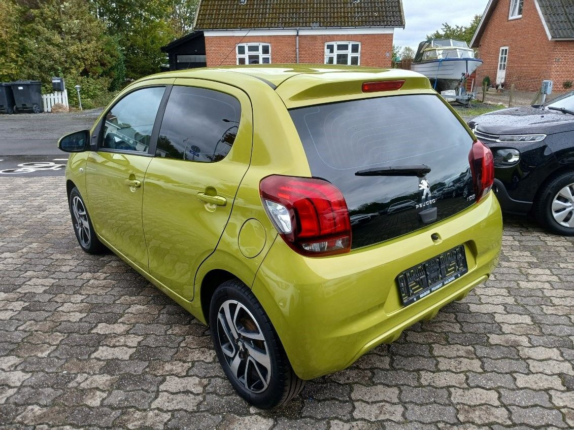 Grøn Peugeot 108 fra 2019