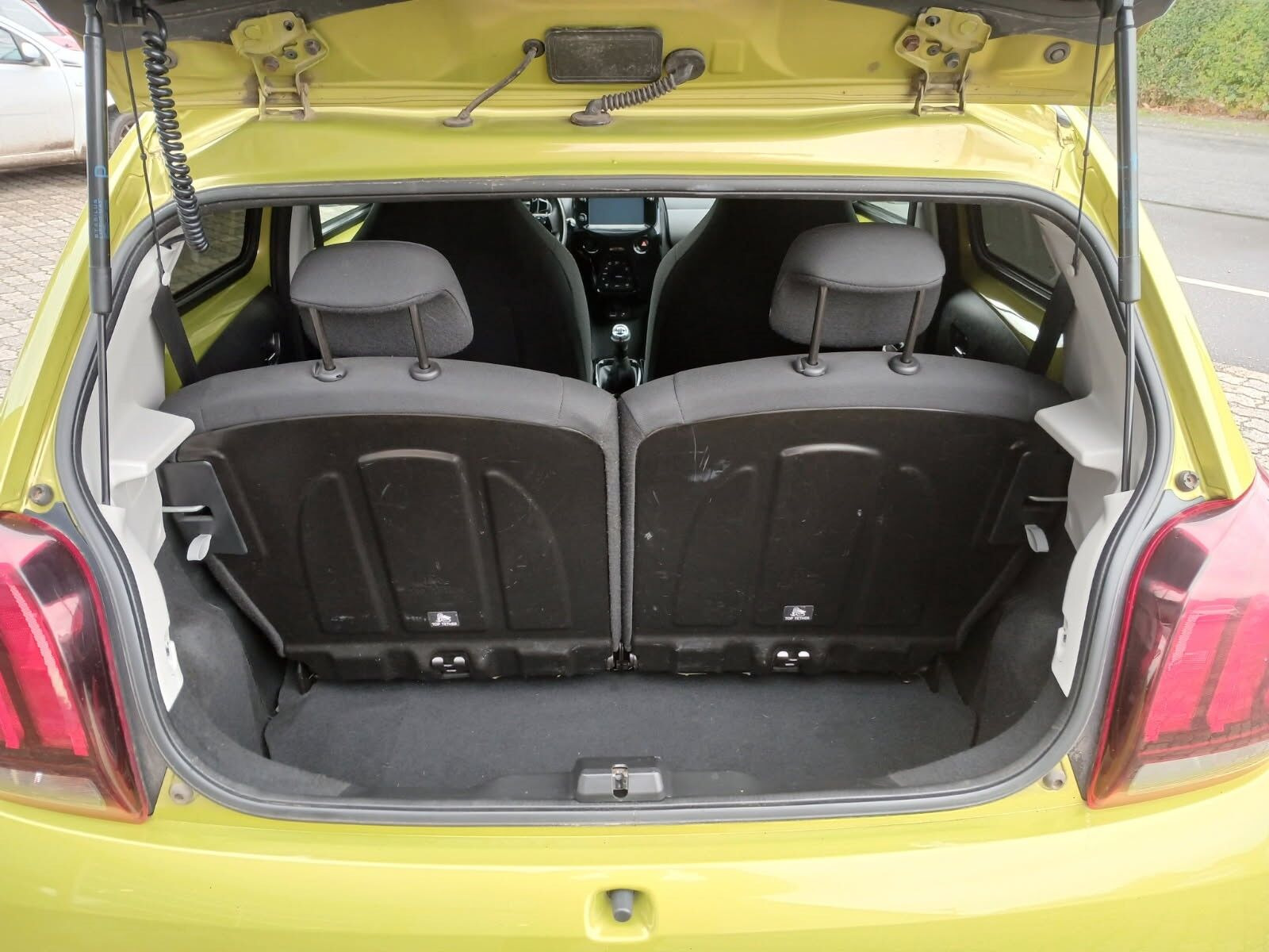 Grøn Peugeot 108 fra 2019