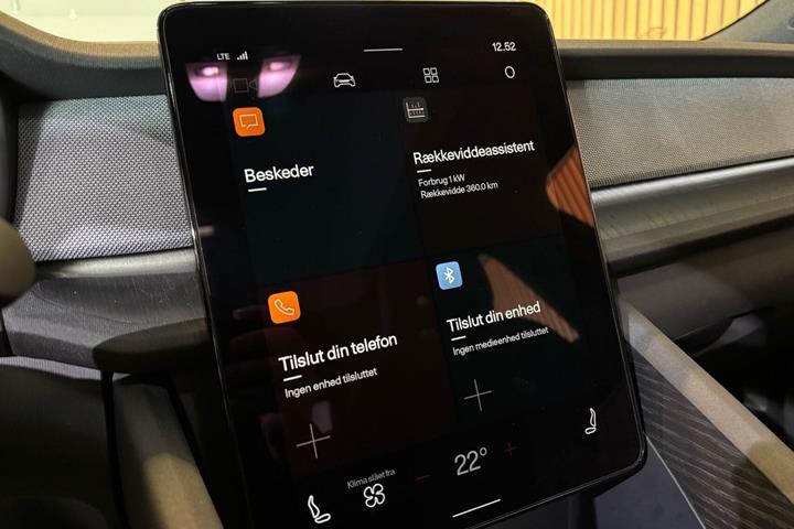 Grå Polestar 2 fra 2022
