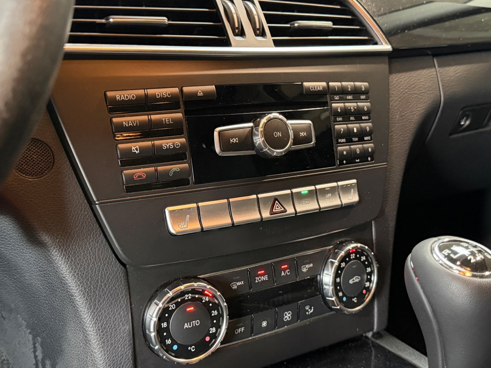 Sort Mercedes C200 fra 2012