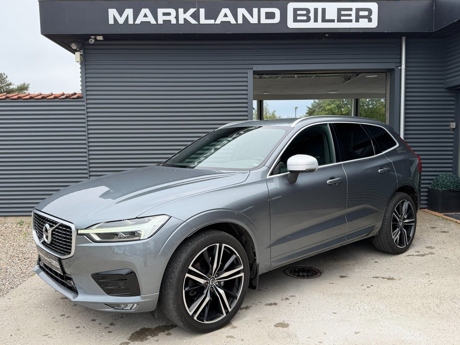 Volvo XC60 2,0 D5 235 R-Design aut. AWD Van
