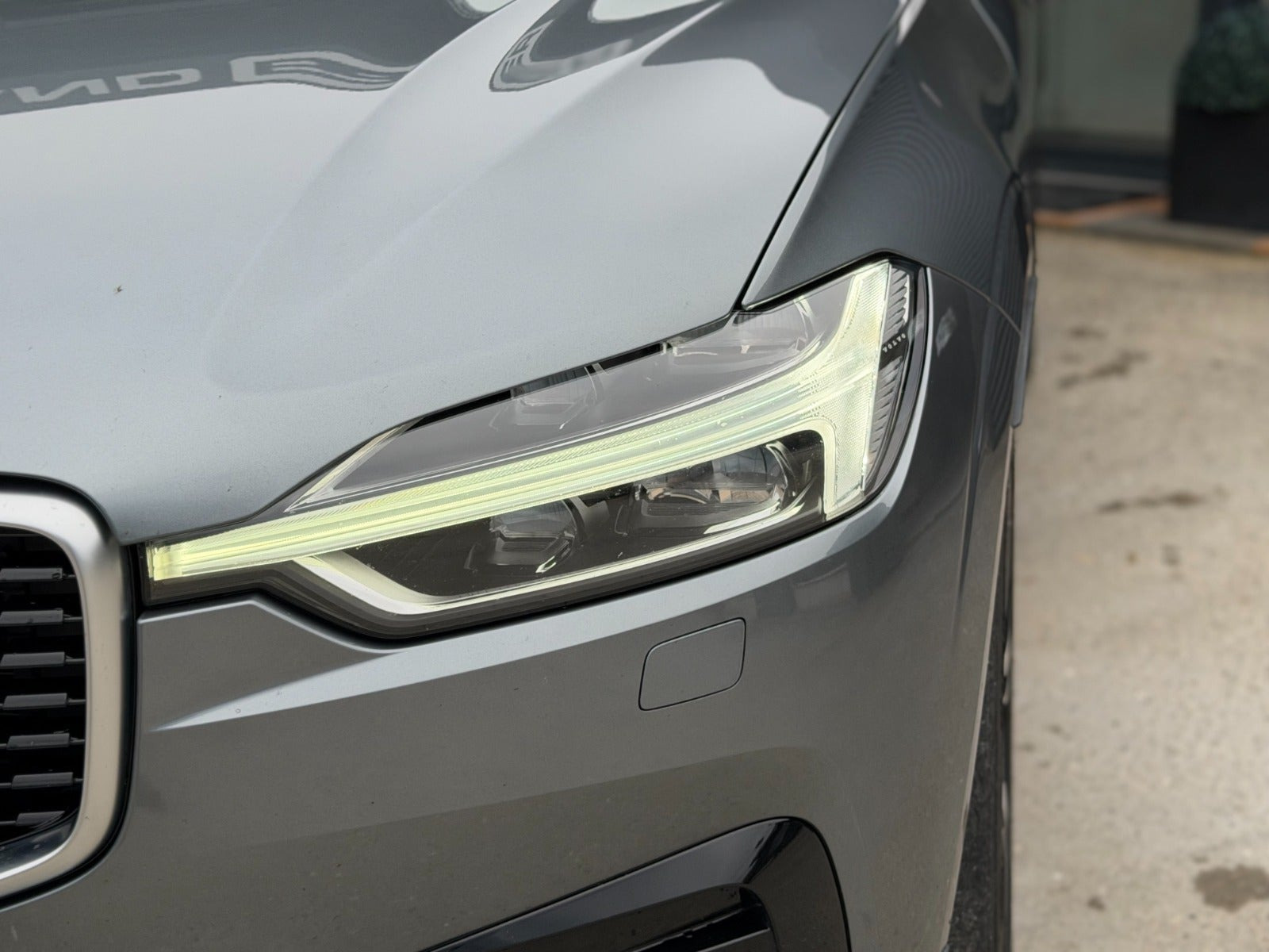 Sølv Volvo XC60 fra 2018