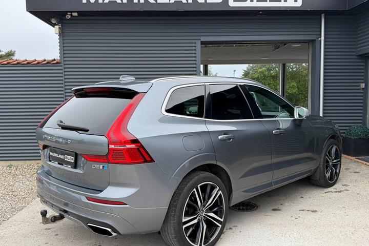 Sølv Volvo XC60 fra 2018