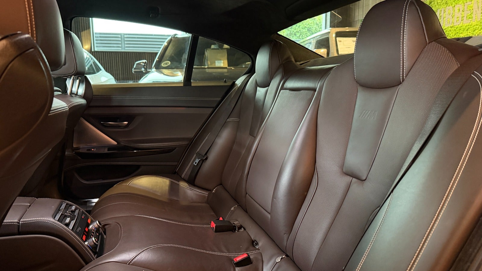 Sort BMW M6 fra 2014