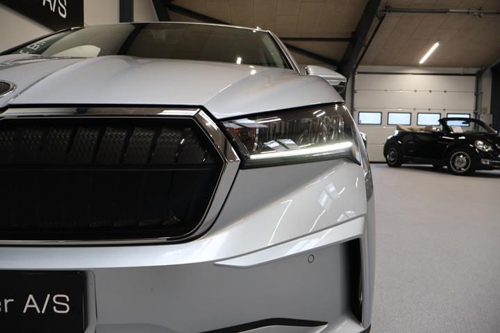 Sølv Skoda Enyaq fra 2023
