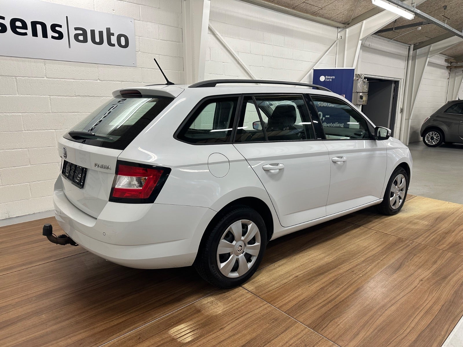 Hvid Skoda Fabia fra 2017
