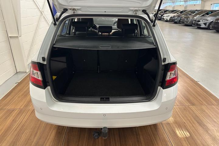 Hvid Skoda Fabia fra 2017