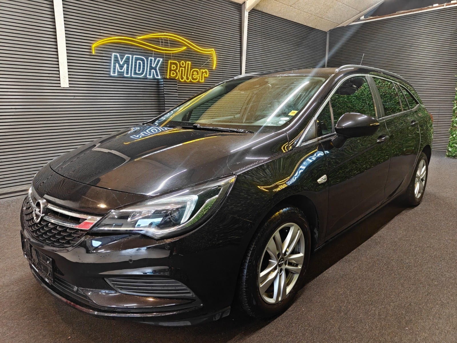 undefined Opel Astra fra 2019