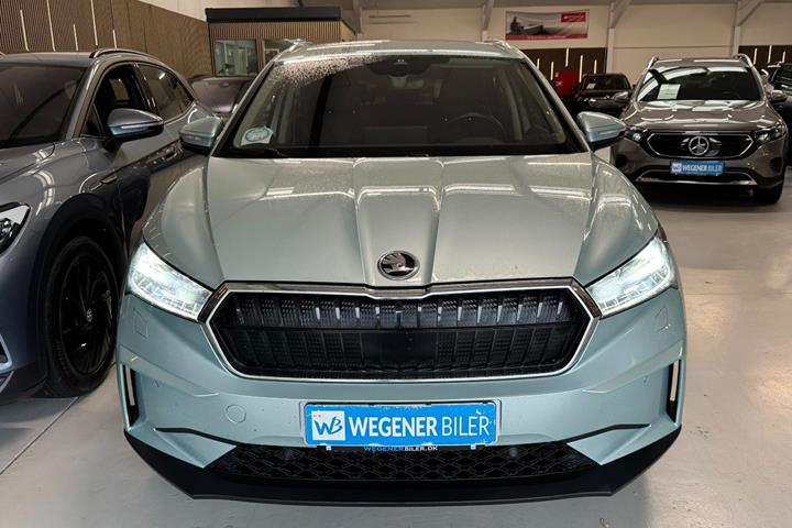 Sølv Skoda Enyaq fra 2021