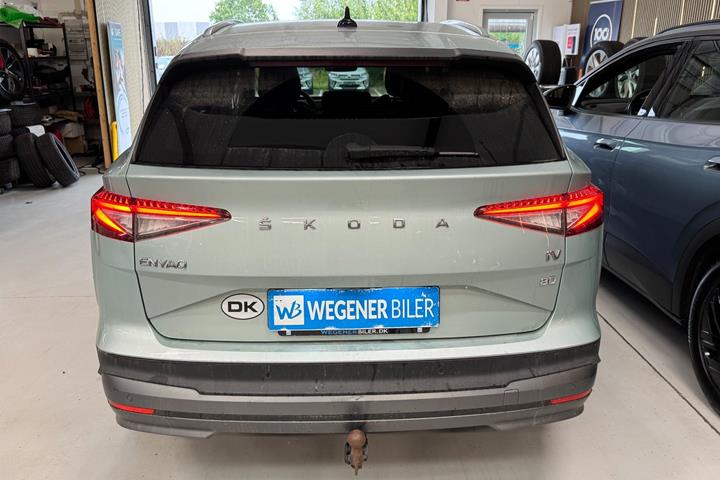 Sølv Skoda Enyaq fra 2021