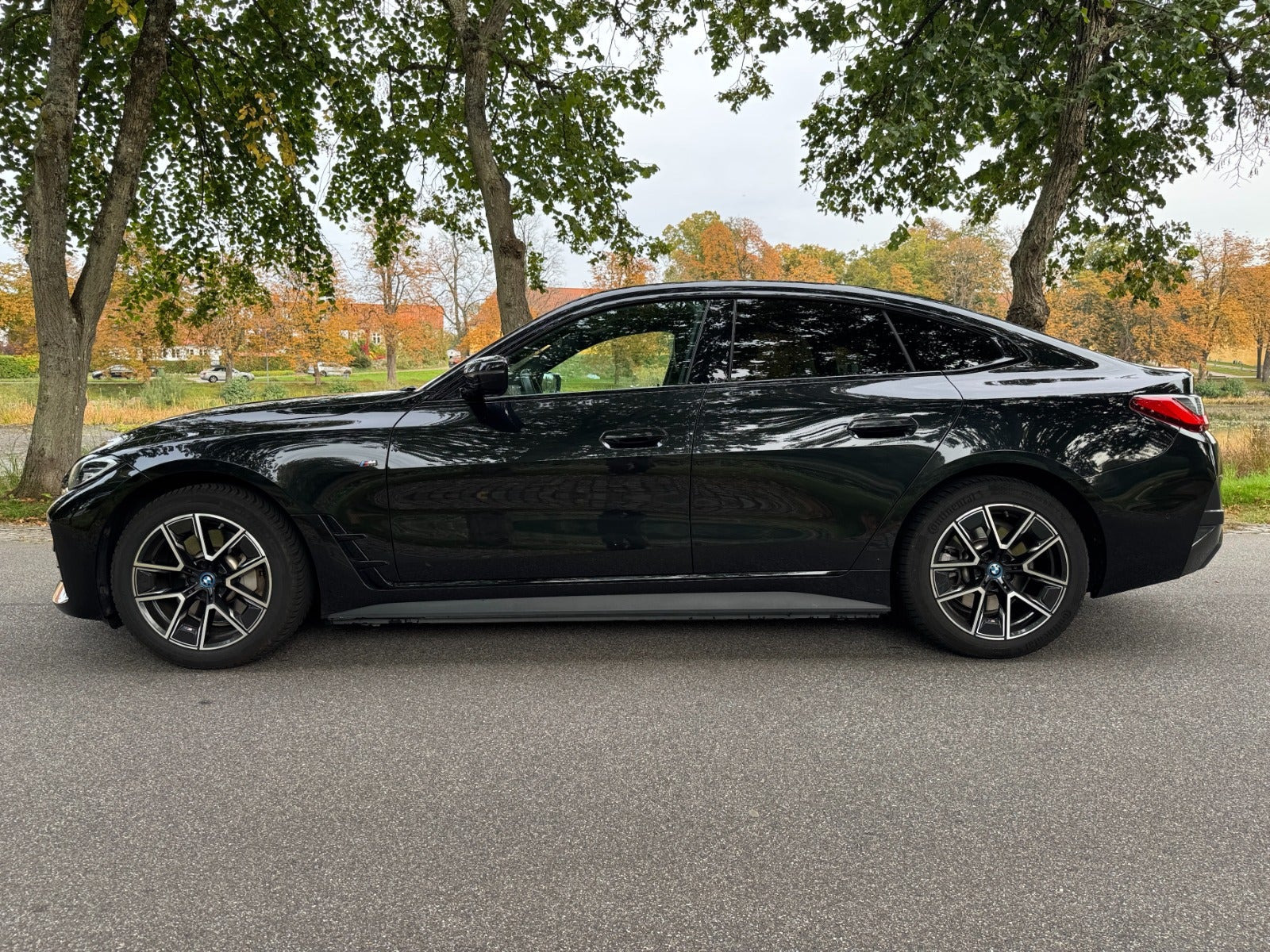 Sort BMW i4 fra 2022