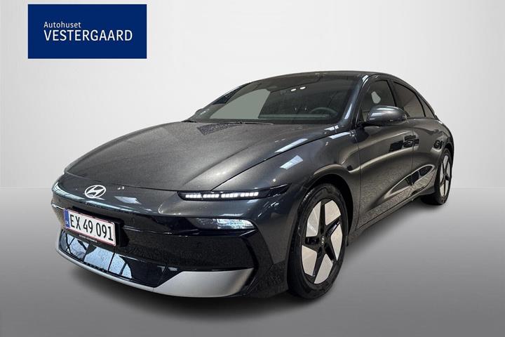 Grå Hyundai Ioniq 6 fra 2026