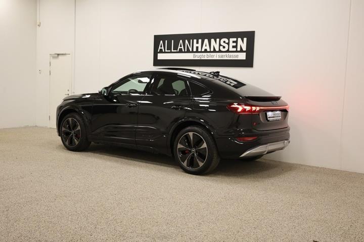 Sort Audi SQ6 e-tron fra 2026