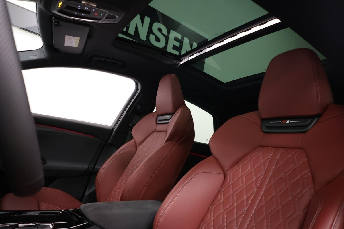 Sort Audi SQ6 e-tron fra 2026