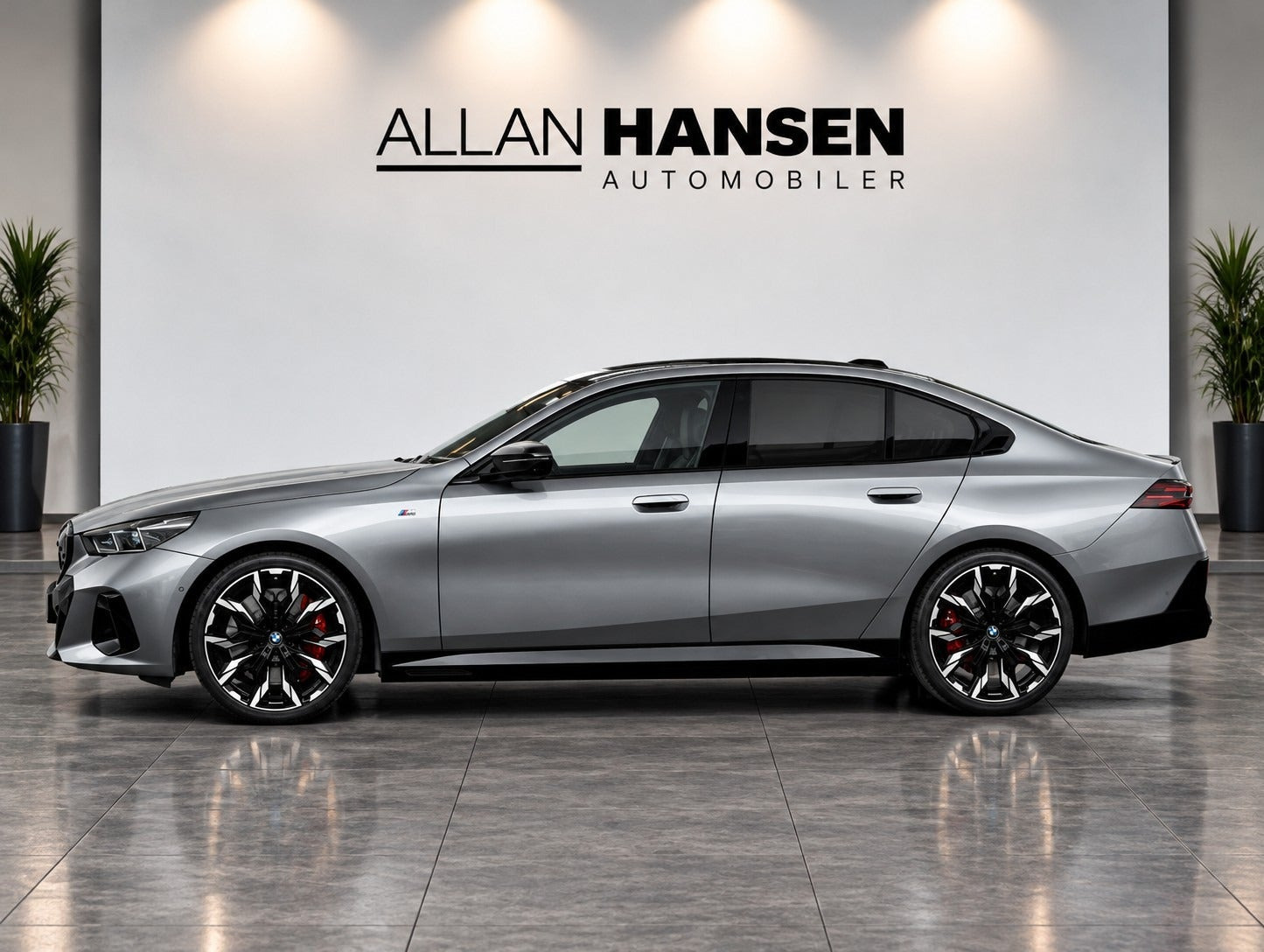 Grå BMW i5 fra 2024