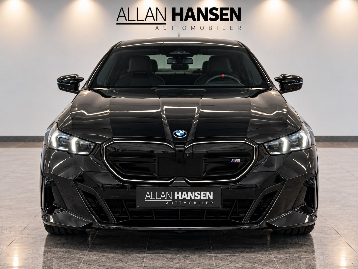 Sort BMW i5 fra 2024