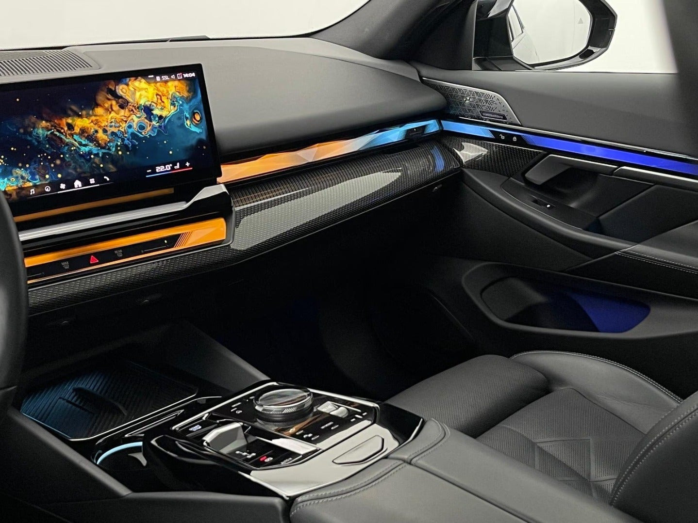 Sort BMW i5 fra 2024