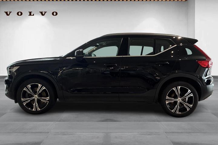 Sort Volvo XC40 fra 2021