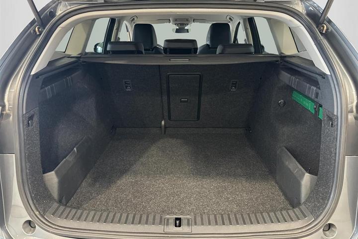 Grå Skoda Enyaq fra 2025