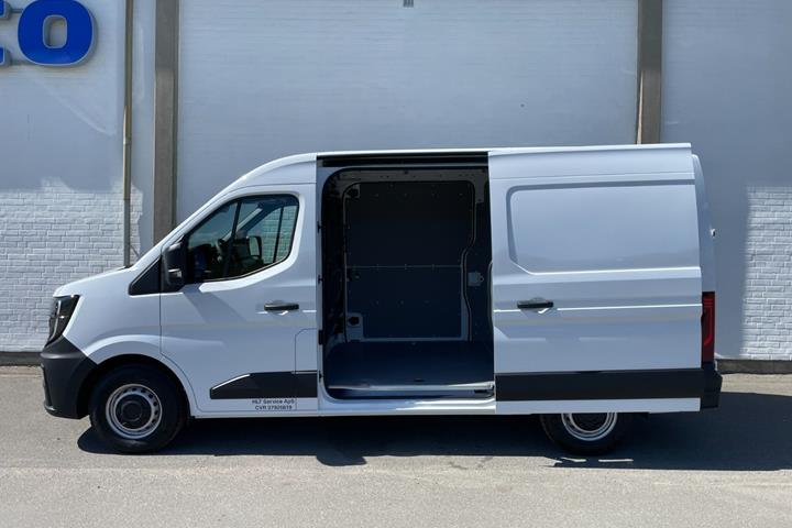 Hvid Renault Master V T35 fra 2026