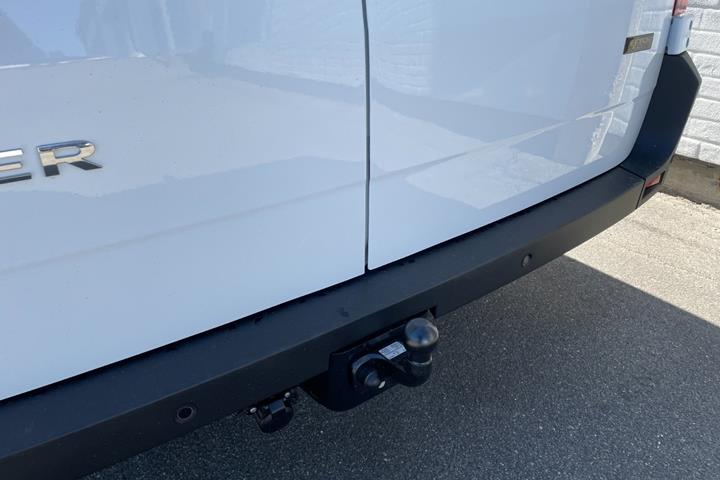 Hvid Renault Master V T35 fra 2026