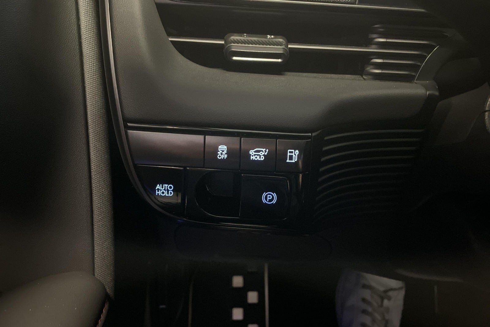 Grå Hyundai Ioniq 5 fra 2025
