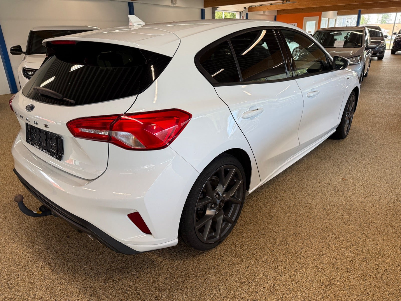 Hvid Ford Focus fra 2019